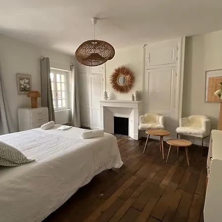 Le Clos Notre Dame Particulier Hypercentre Guest house Poitiers