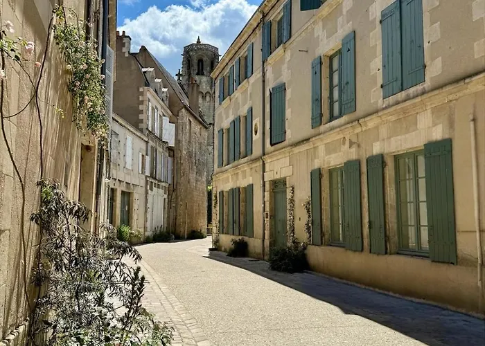 Le Clos Notre Dame Particulier Hypercentre Maison d'hôtes Poitiers